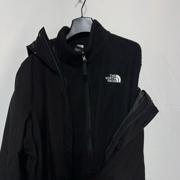 The North Face Toro Peak 3 in 1 Triclimate Waterproof Hooded fleece Jacket Black - Picture 3 of 15